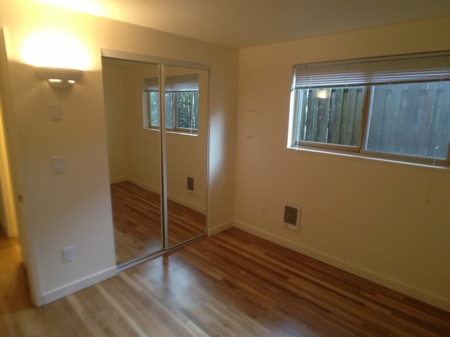 Portland Apartment: 715 SE 29th Ave