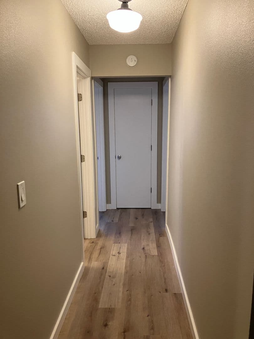 Milwaukie Apartment: 2323 SE Harrison St.