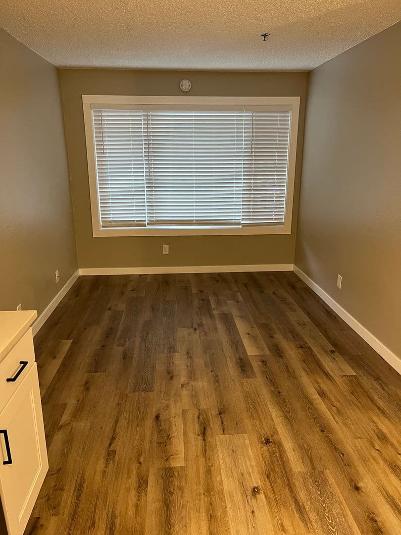 Milwaukie Apartment: 2323 SE Harrison St.