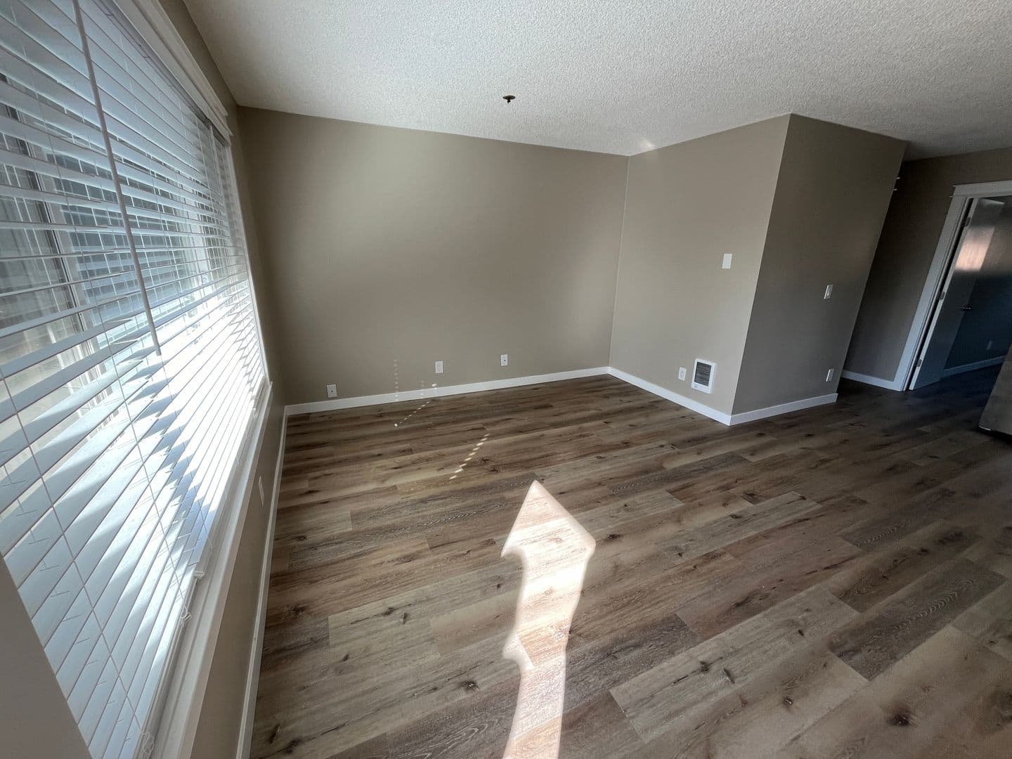 Milwaukie Apartment: 2323 SE Harrison St.