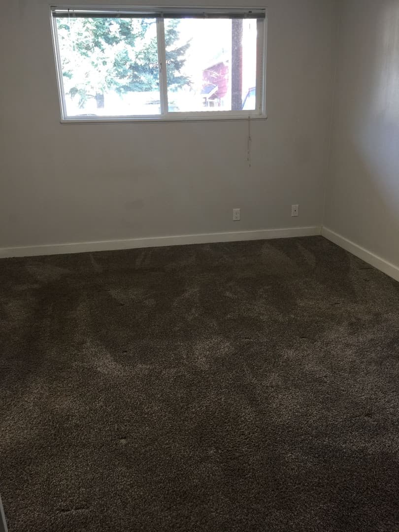 Portland Apartment: 565 N Rosa Parks Way - 102