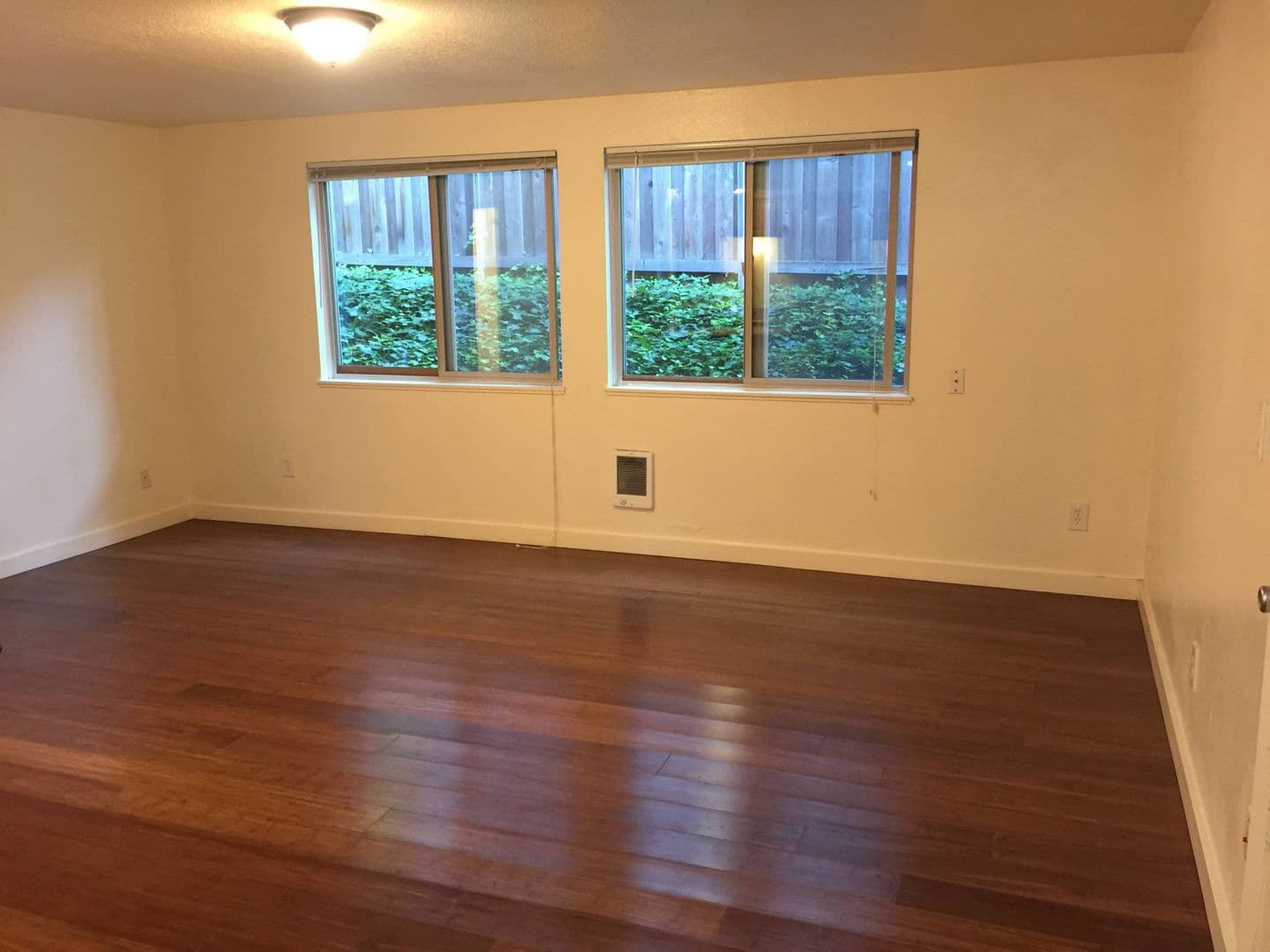 Portland Apartment: 721 SE 29th Ave