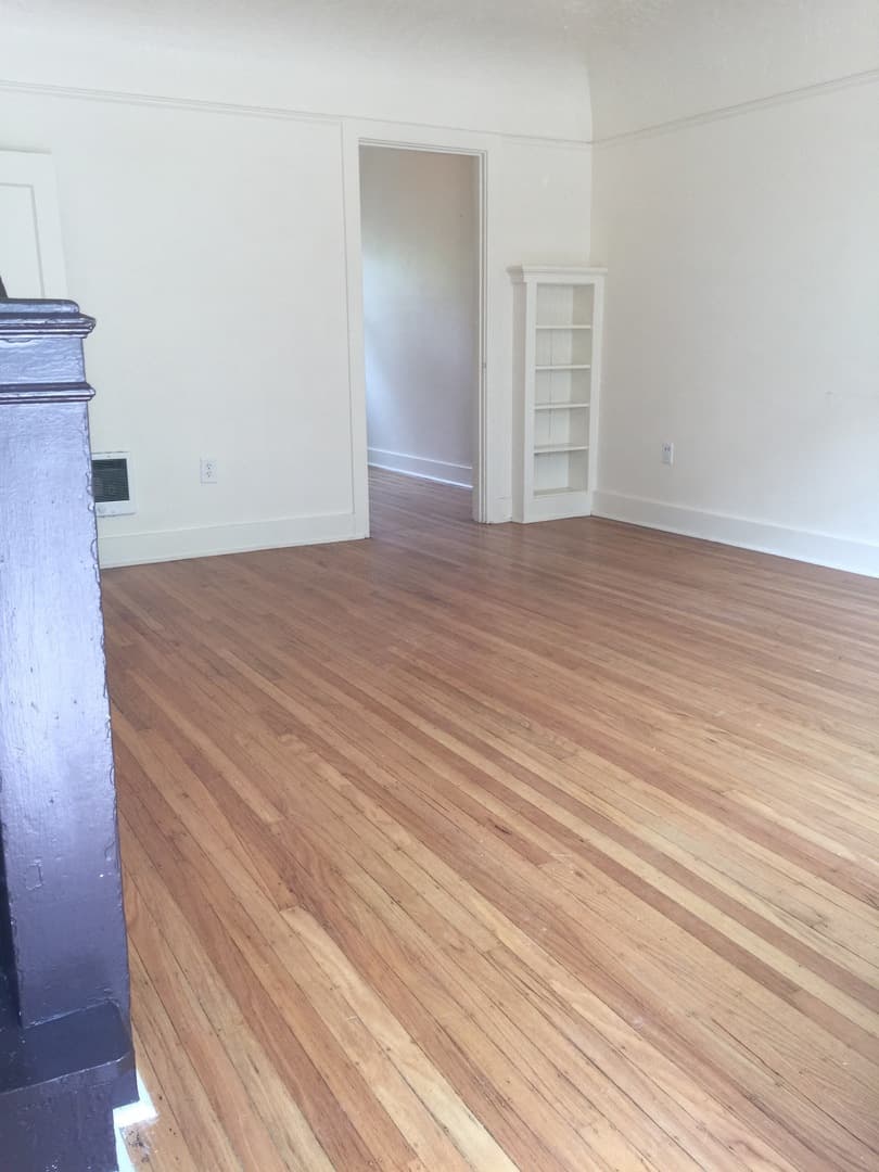 Portland Apartment: 2031 N Watts