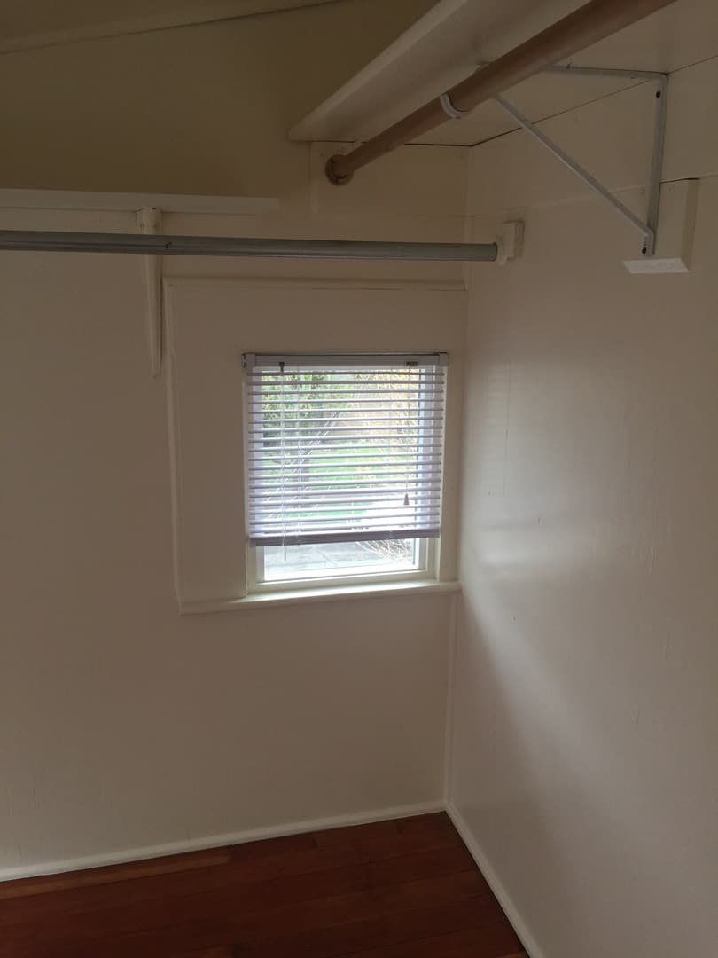 Portland Apartment: 3954 SE Grant St