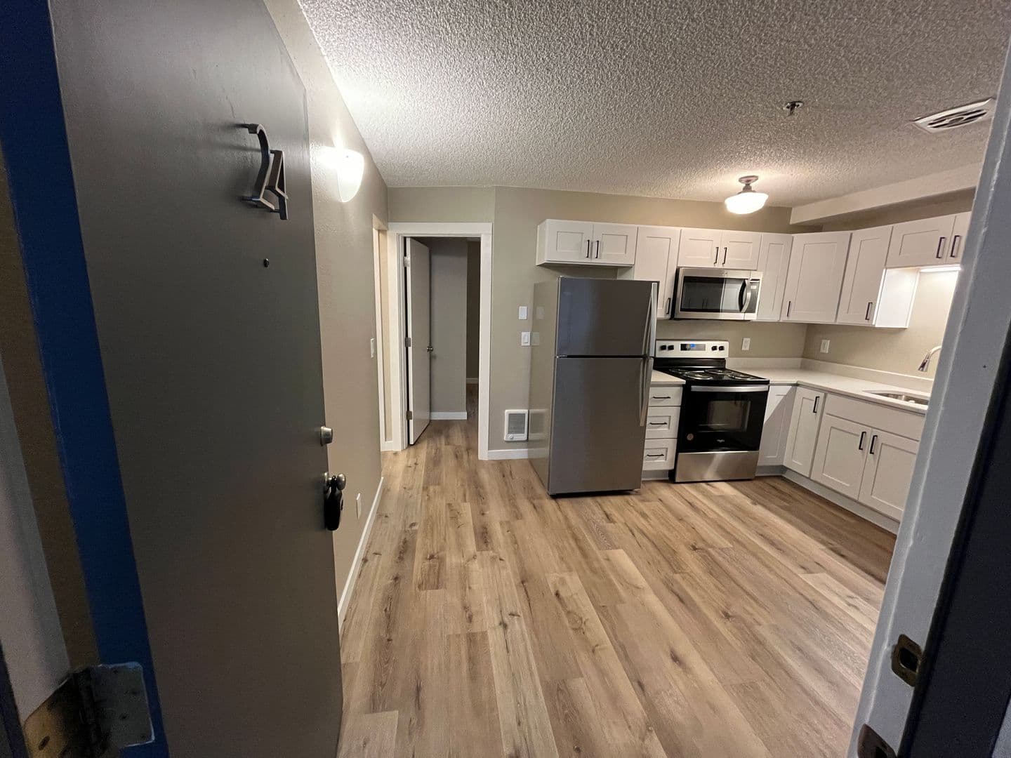 Milwaukie Apartment: 2323 SE Harrison St.