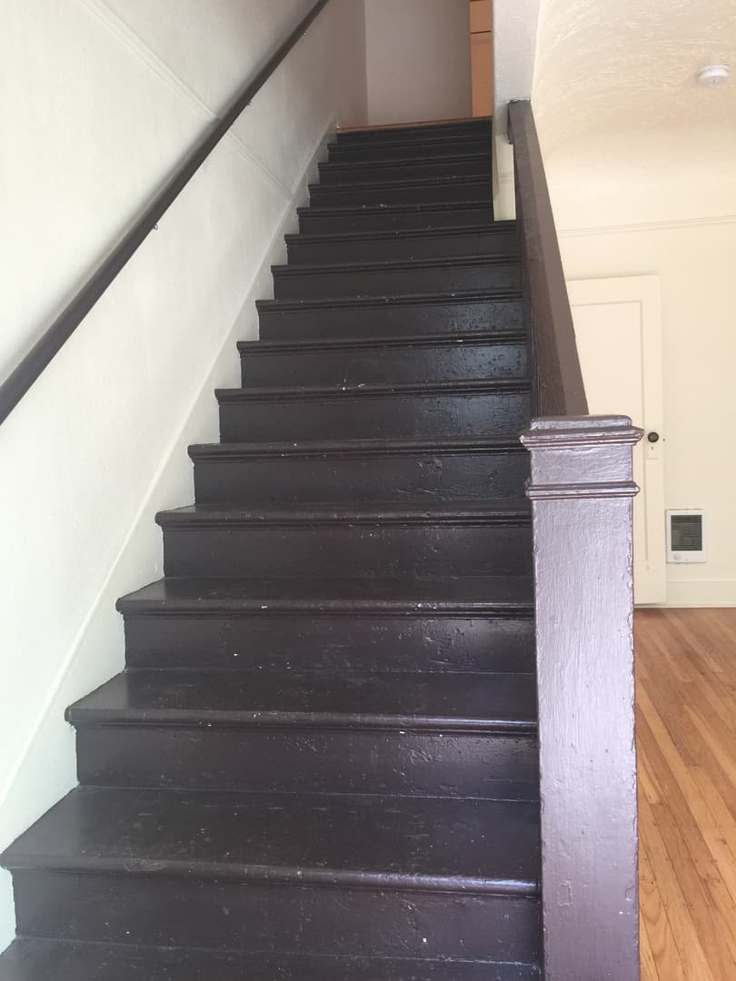 Portland Apartment: 2031 N Watts