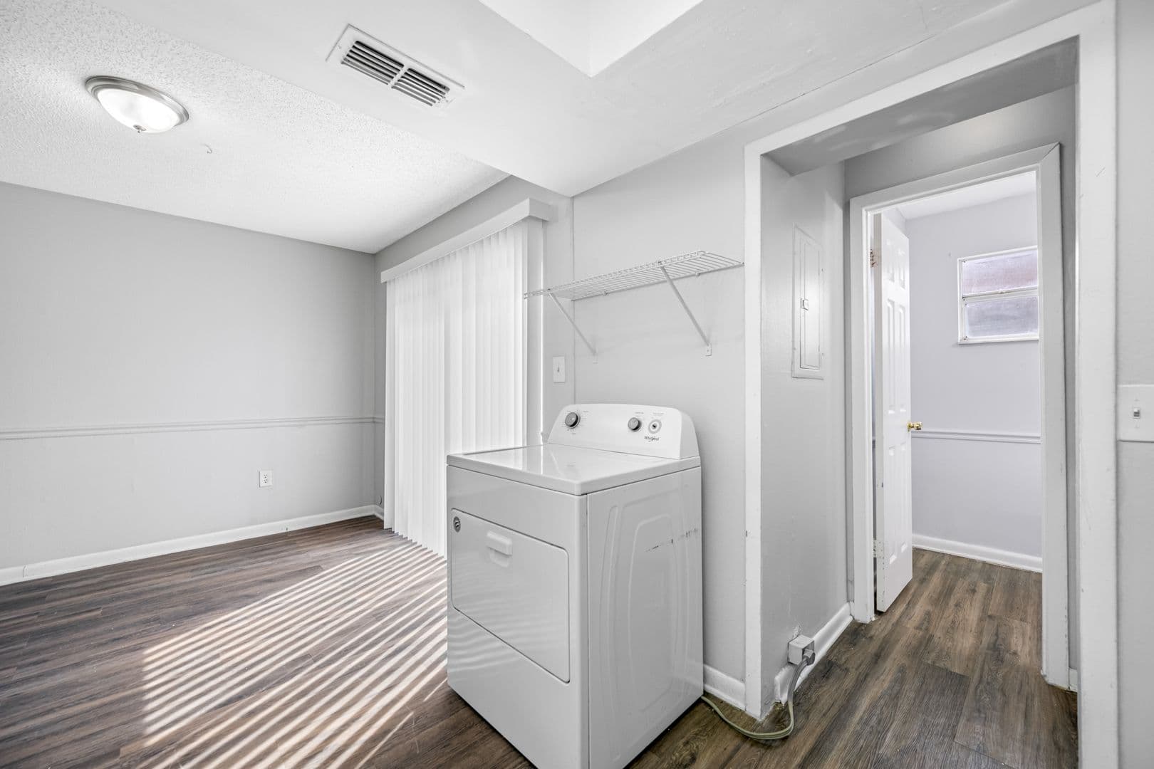 Tampa Apartment: 6501 N Himes Ave