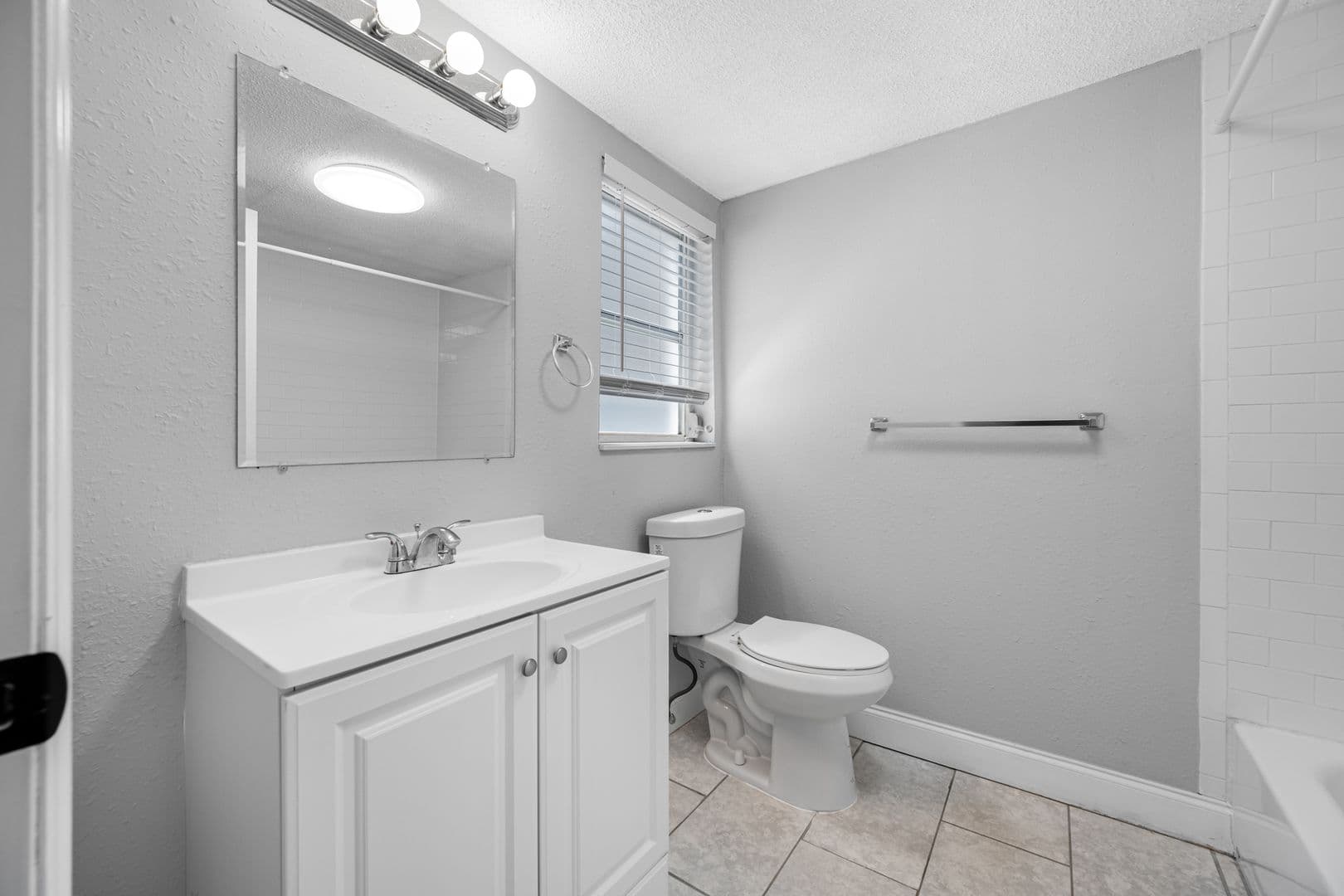 St Petersburg Apartment: 1200 Beach Dr NE