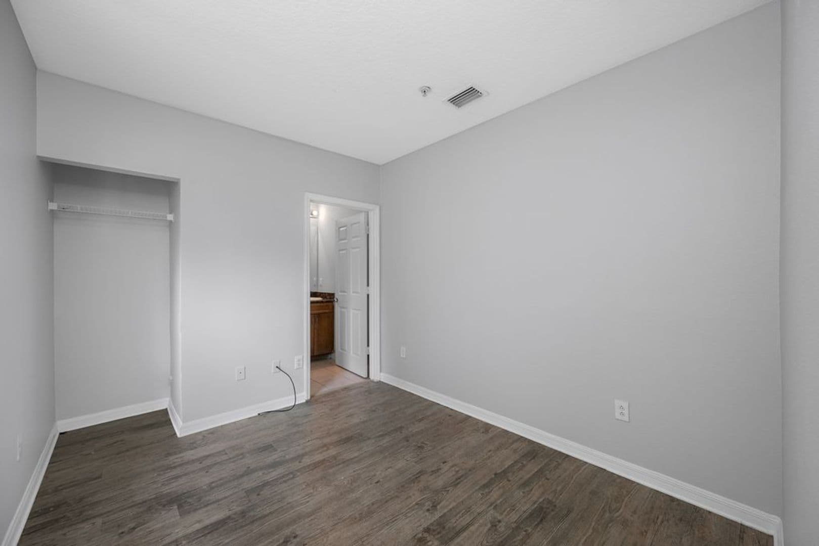 Tampa Apartment: 5709 Las Ventanas Dr