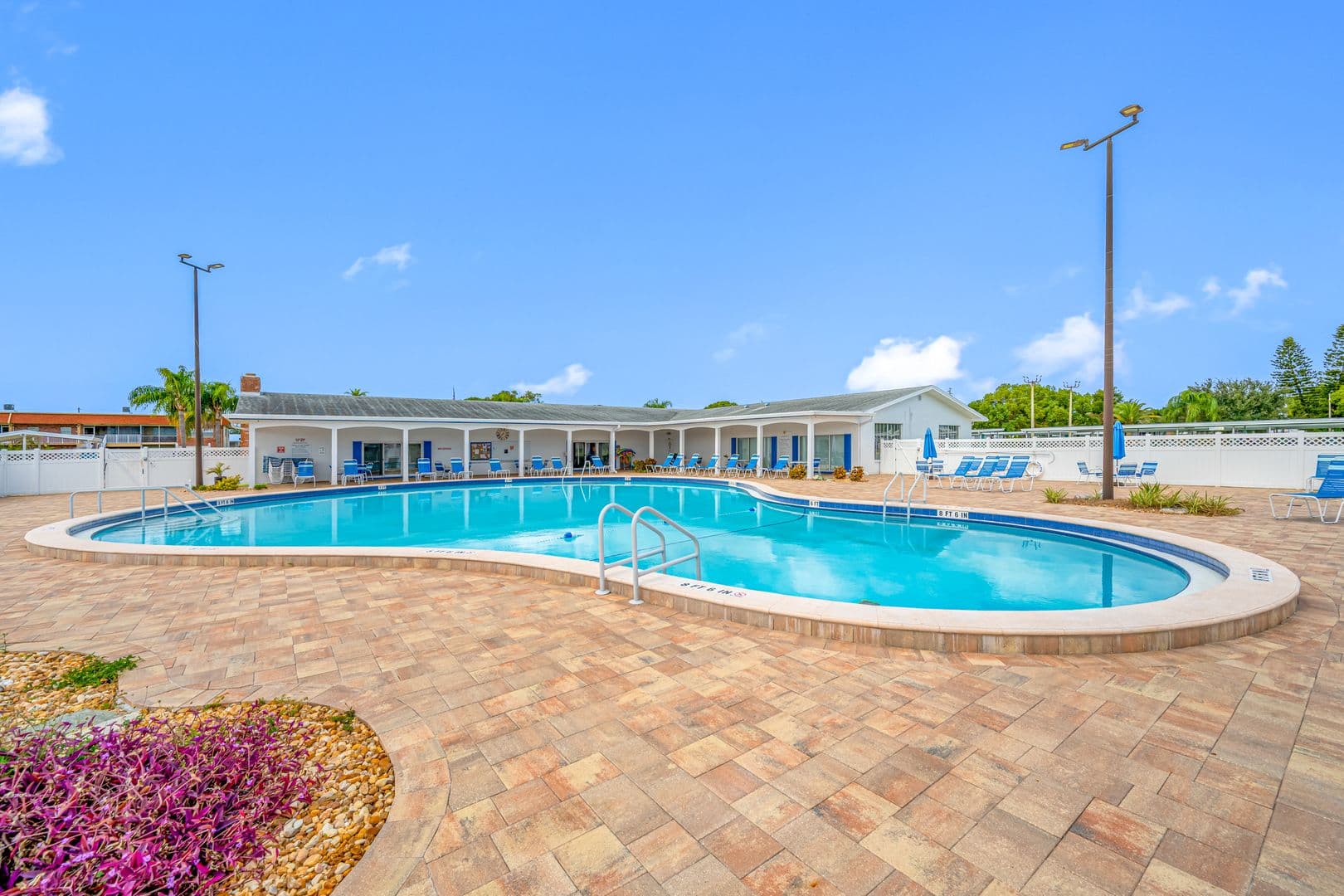 Palm Harbor Apartment: 30 Liberty Way