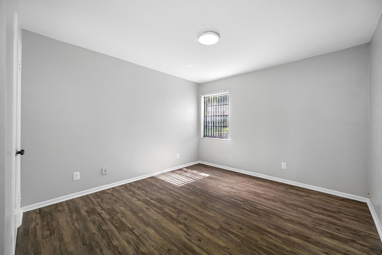 Tampa Apartment: 5902 E 122nd Ave