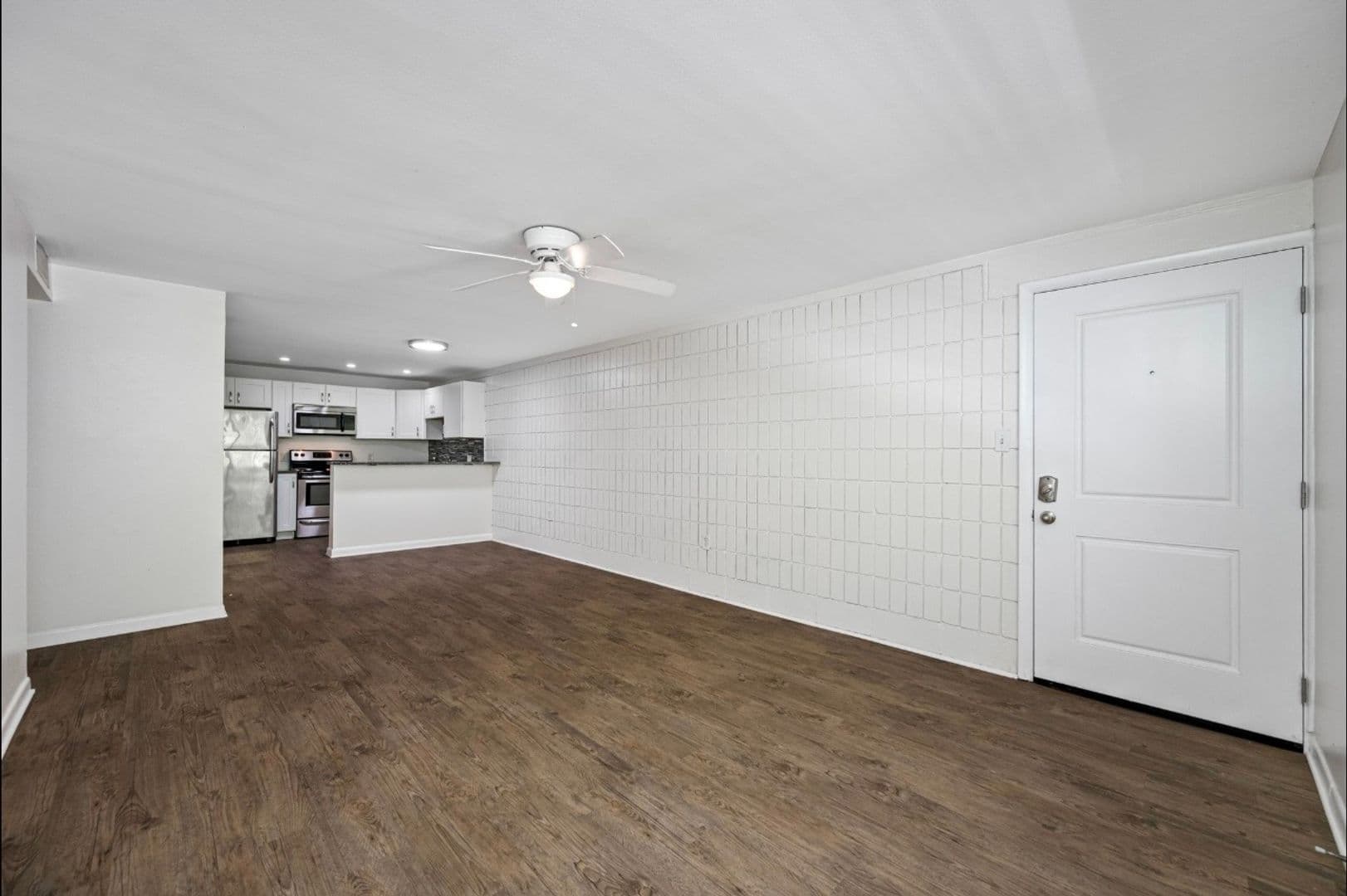 Tampa Apartment: 3211 W De Leon St