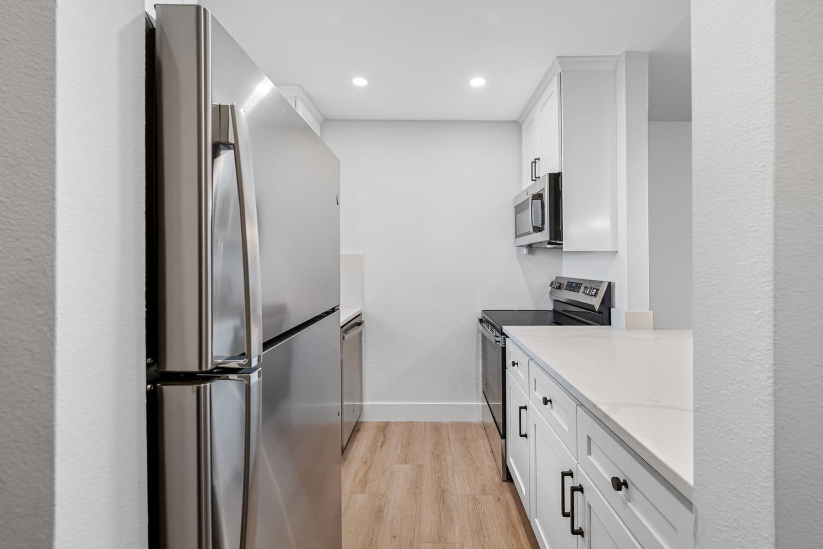 Tampa Townhome: 6119 Memorial Hwy