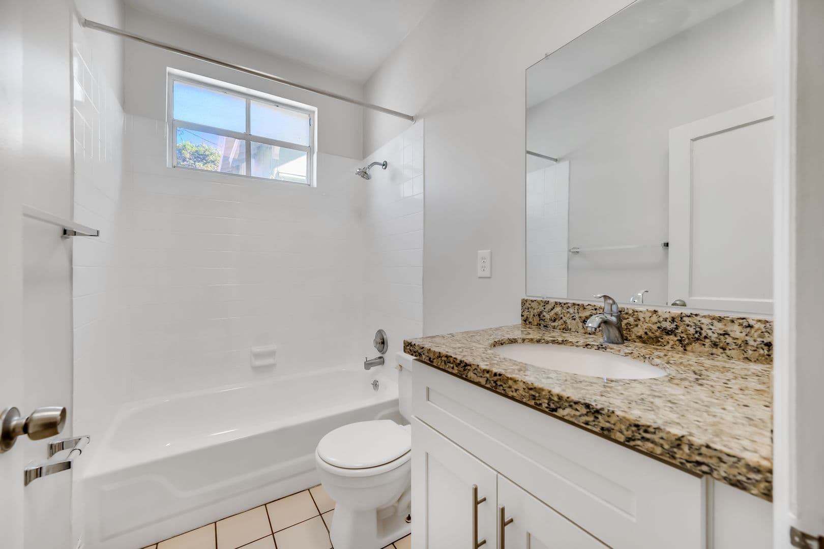 St Petersburg Apartment: 324 Grove Street North