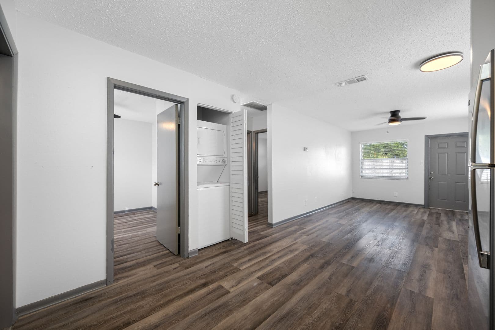 St. Petersburg Apartment: 600 90th Ave N