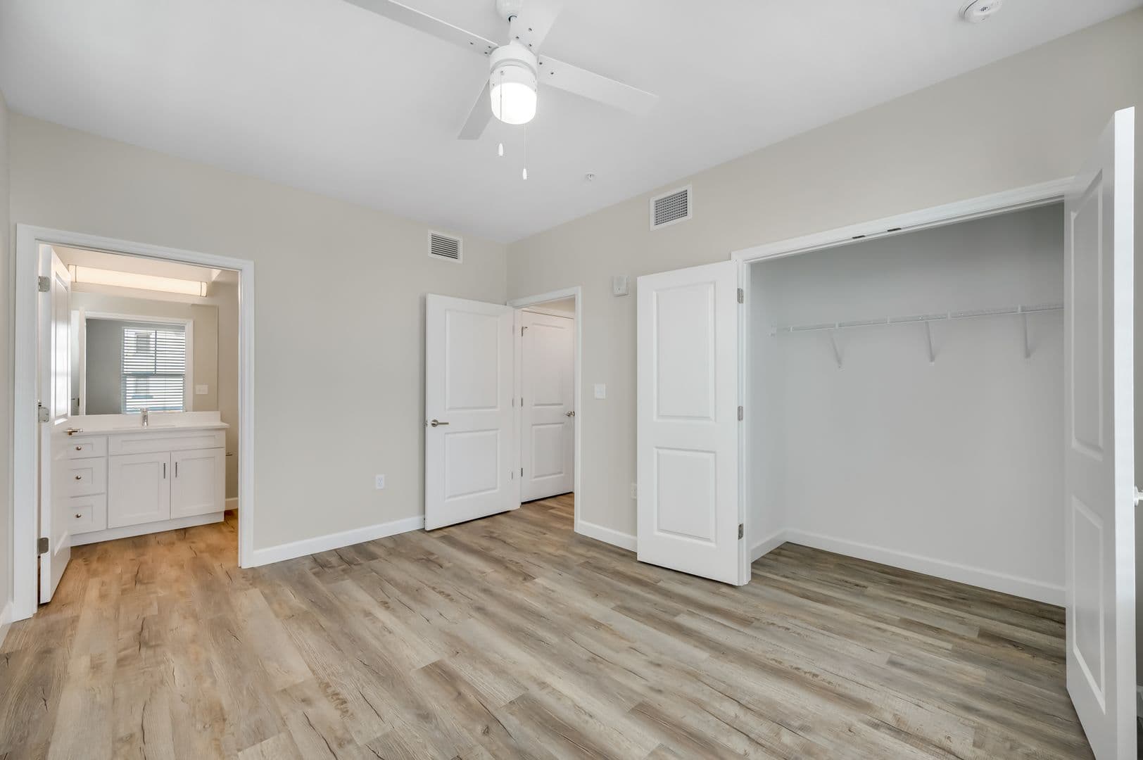 St. Petersburg Apartment: 700 3rd Ave South