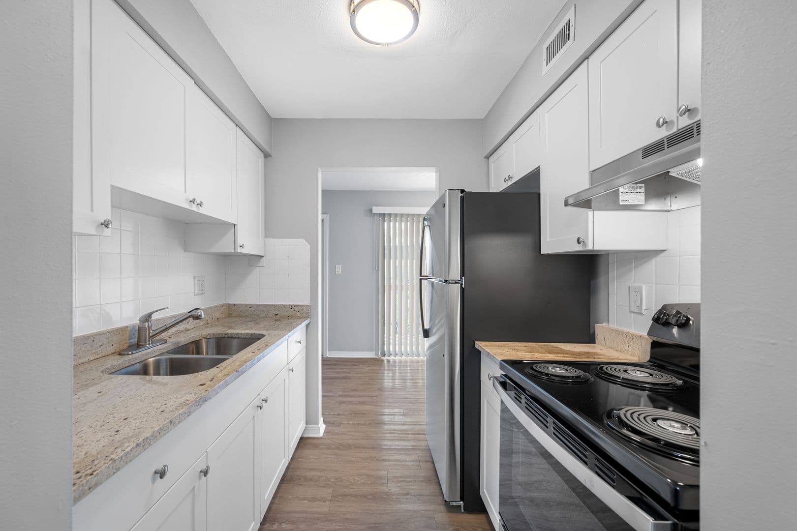 Largo Apartment: 1500 W Bay Dr
