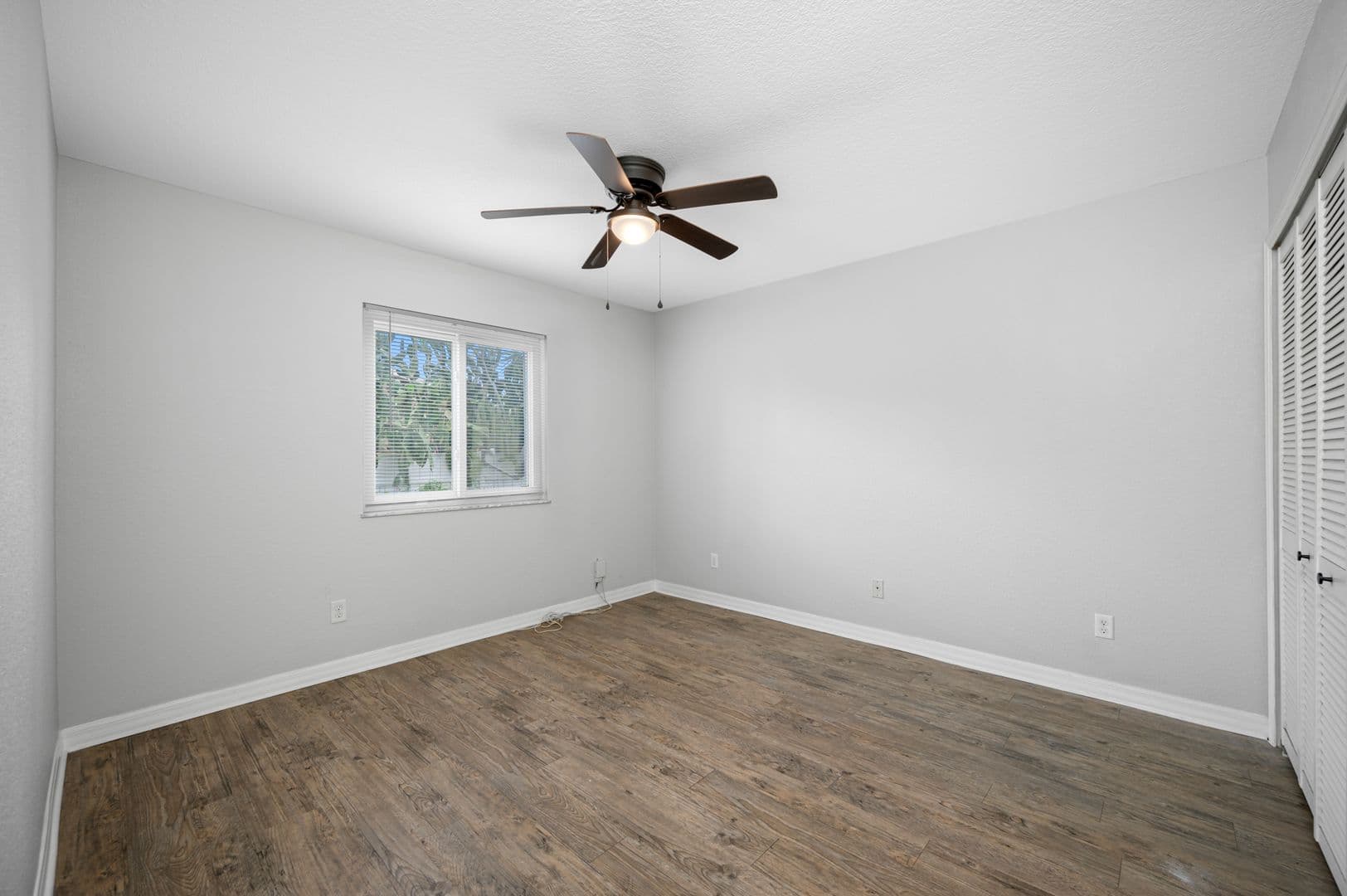 Zephyrhills Apartment: 39132 County Road 54