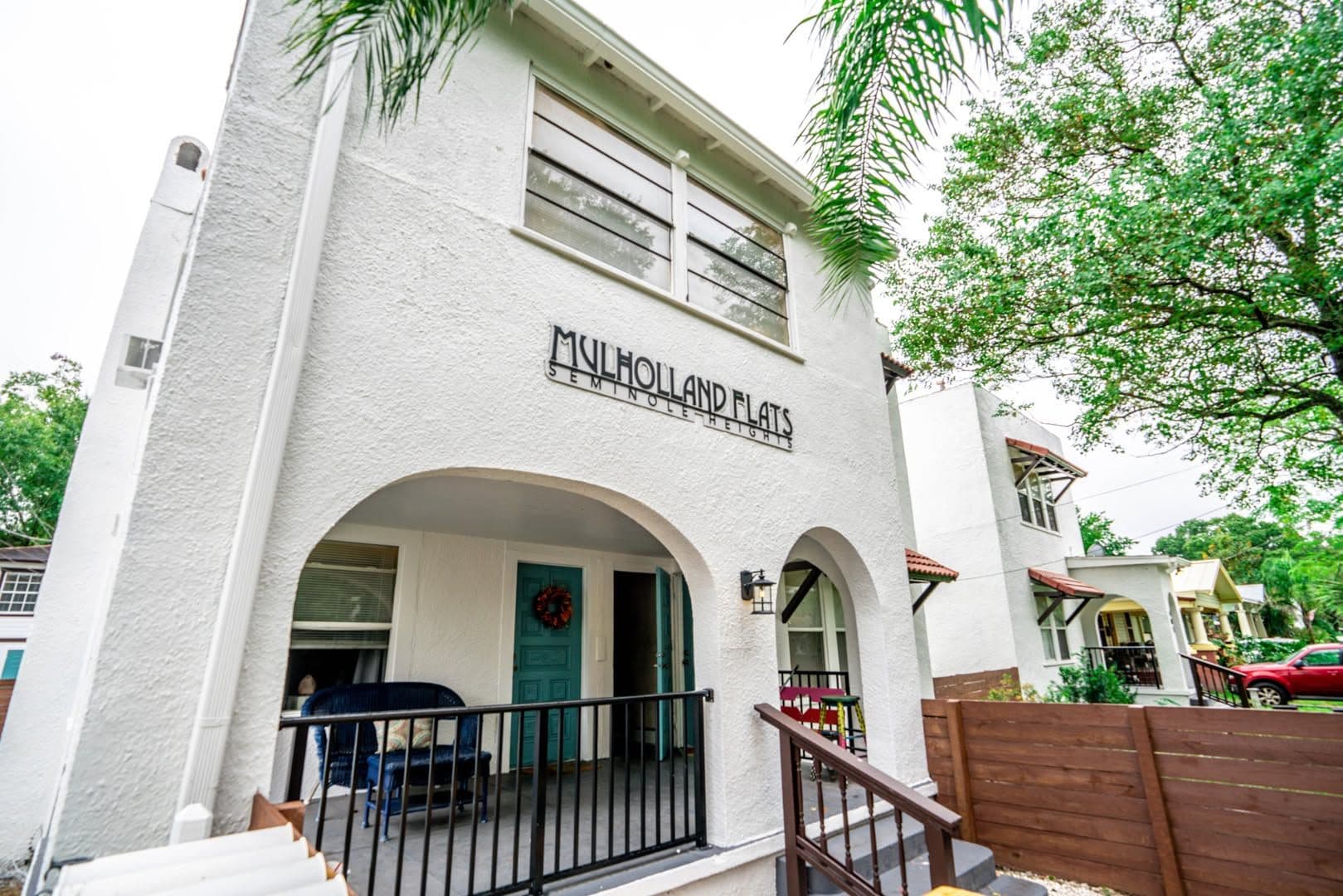 Tampa Apartment: 405 and 409 E Jean St, Tampa FL 33604