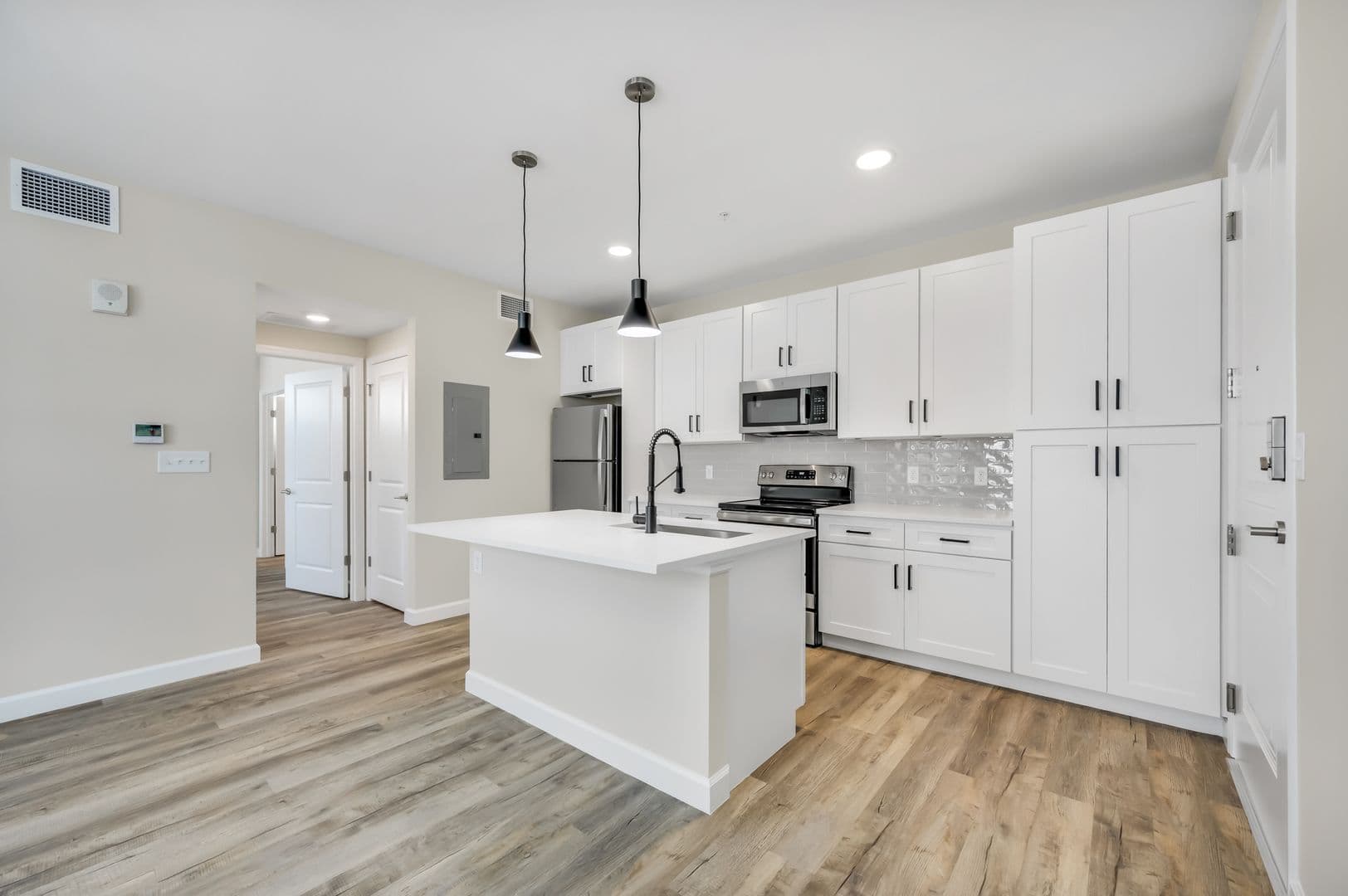 St. Petersburg Apartment: 700 3rd Ave South