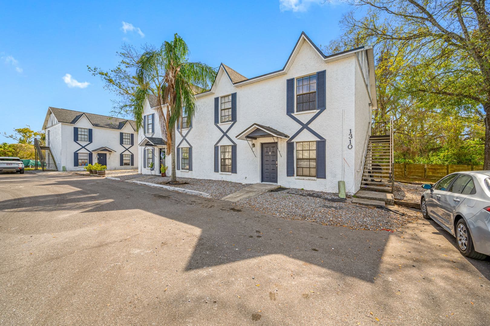 Tampa Apartment: 1308 W Waters Ave