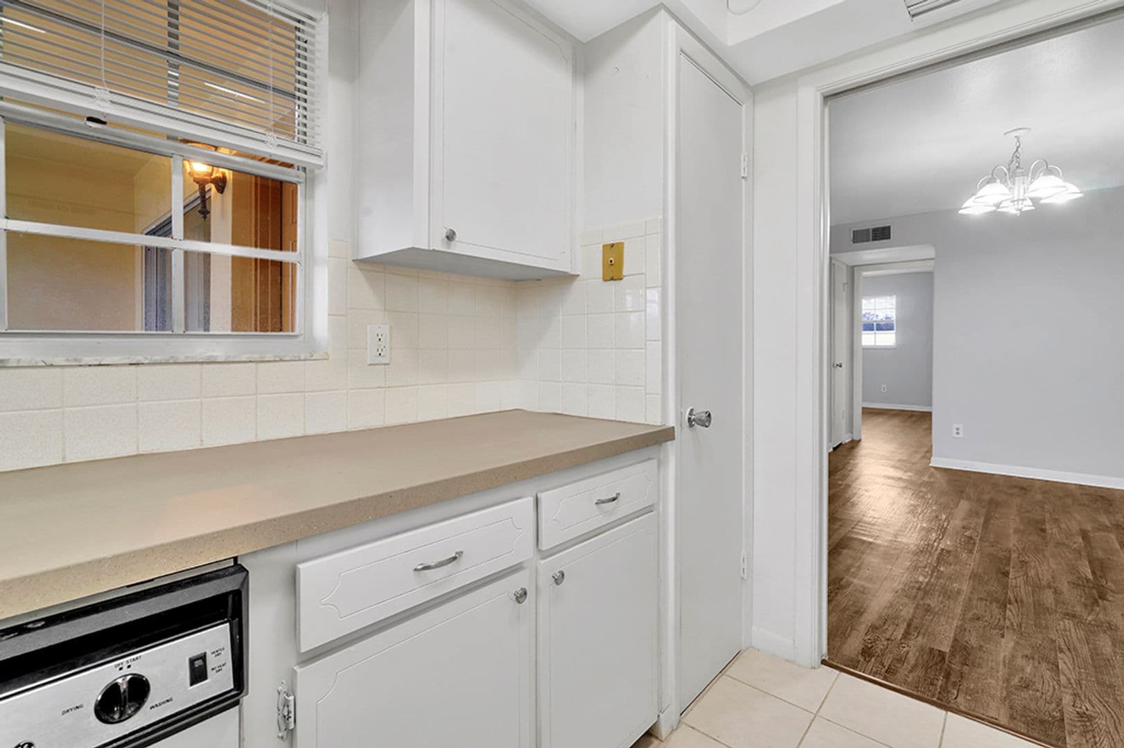 Palm Harbor Apartment: 30 Liberty Way