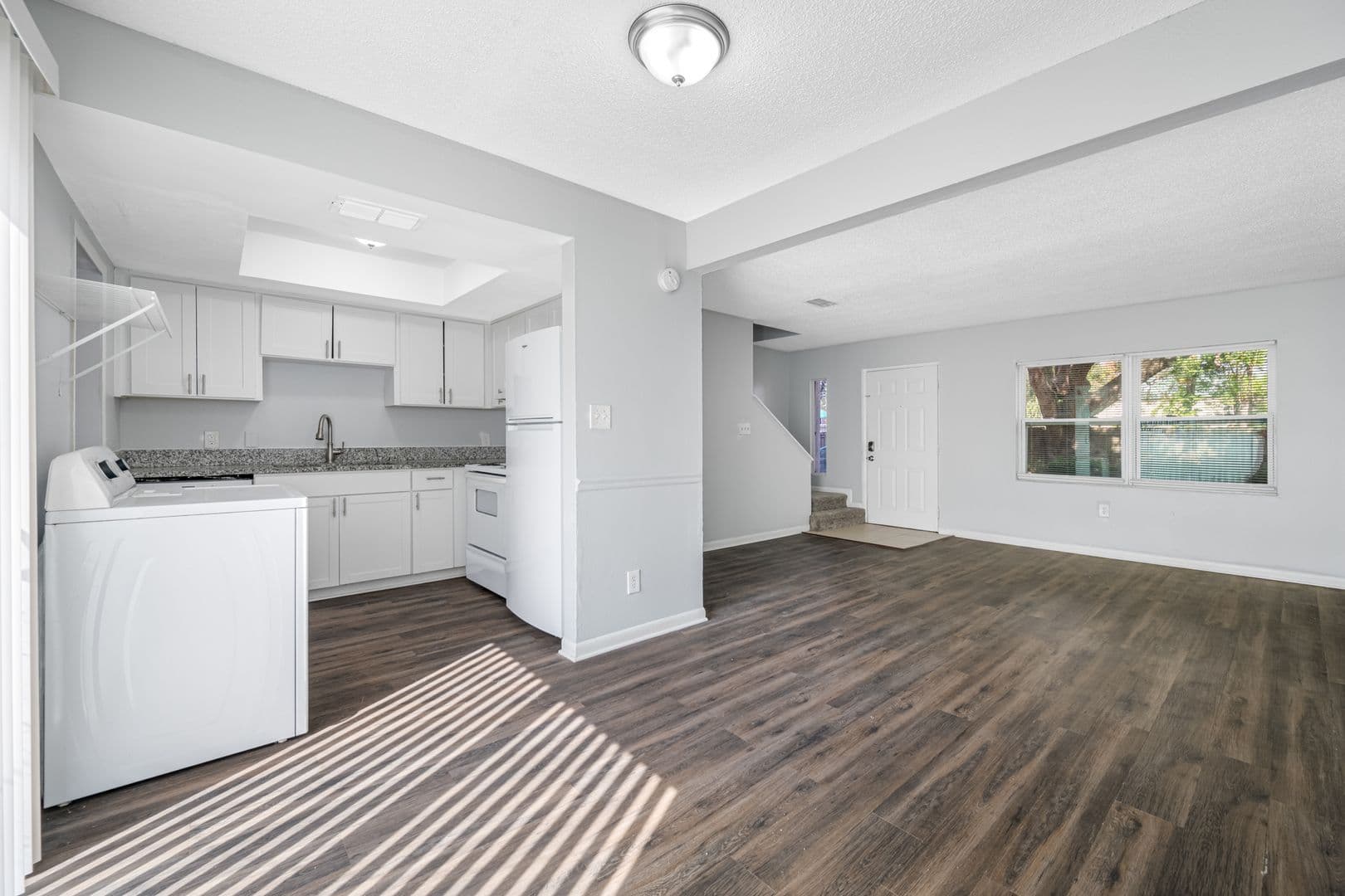 Tampa Apartment: 6501 N Himes Ave
