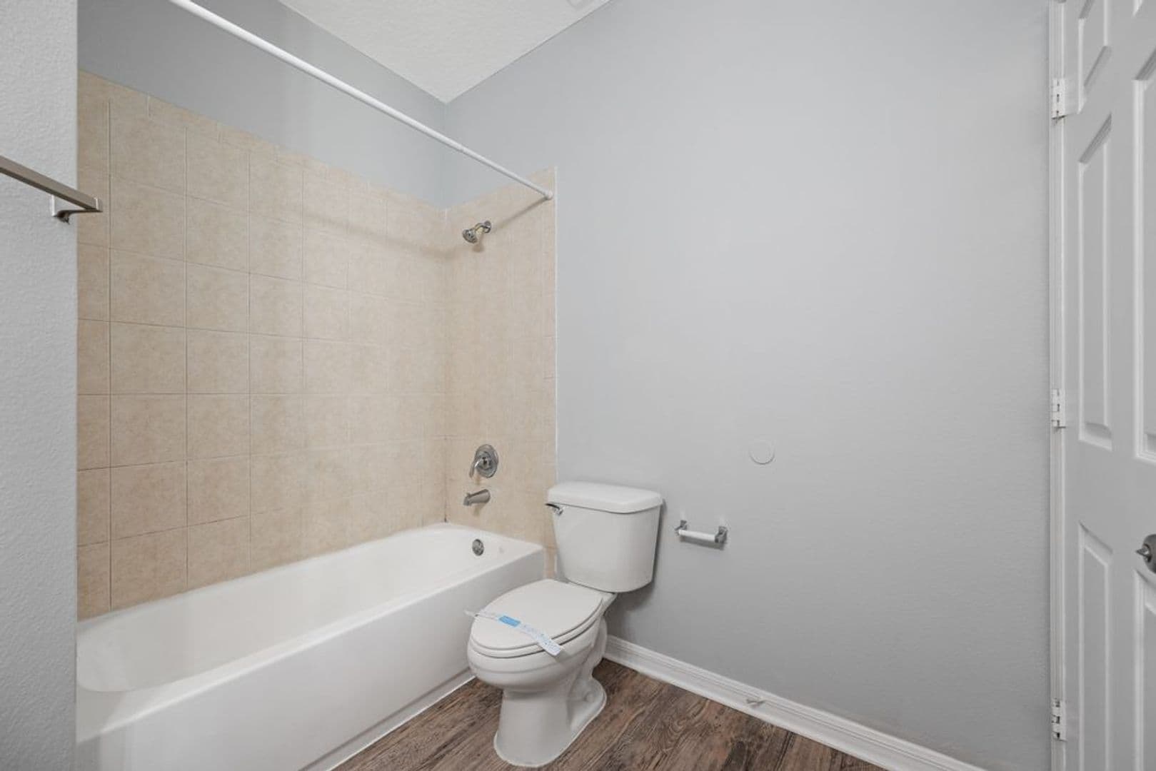 Tampa Apartment: 5709 Las Ventanas Dr