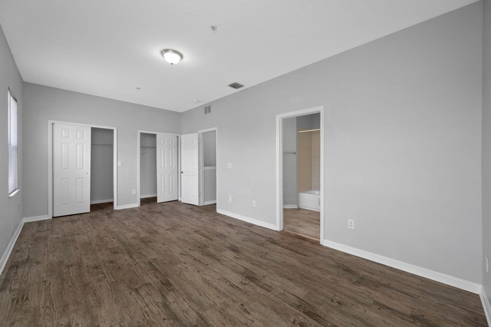 Tampa Apartment: 5709 Las Ventanas Dr