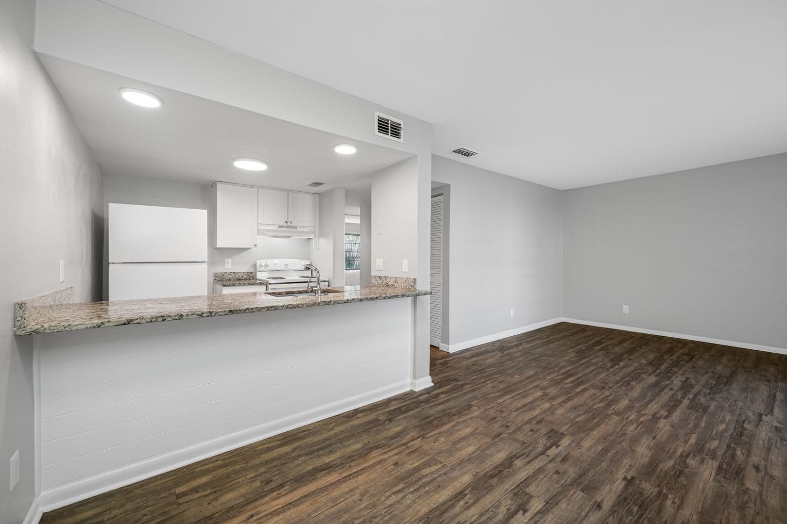 Tampa Apartment: 5902 E 122nd Ave