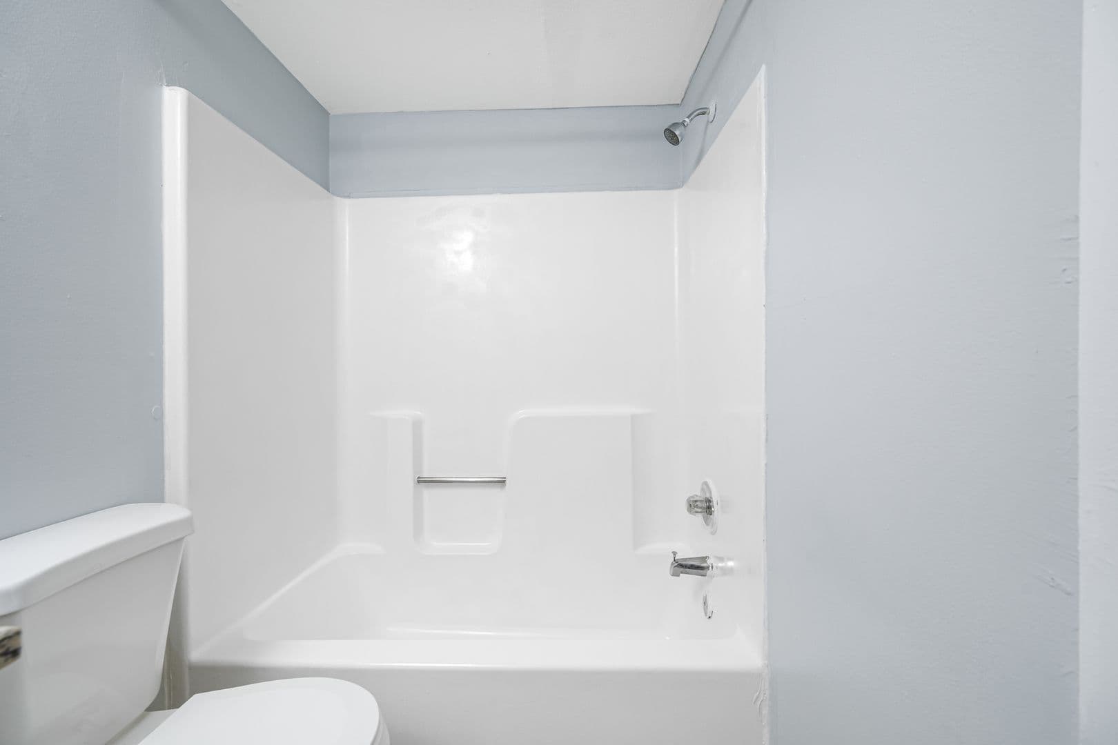 Tampa Apartment: 5113 N Nebraska Ave