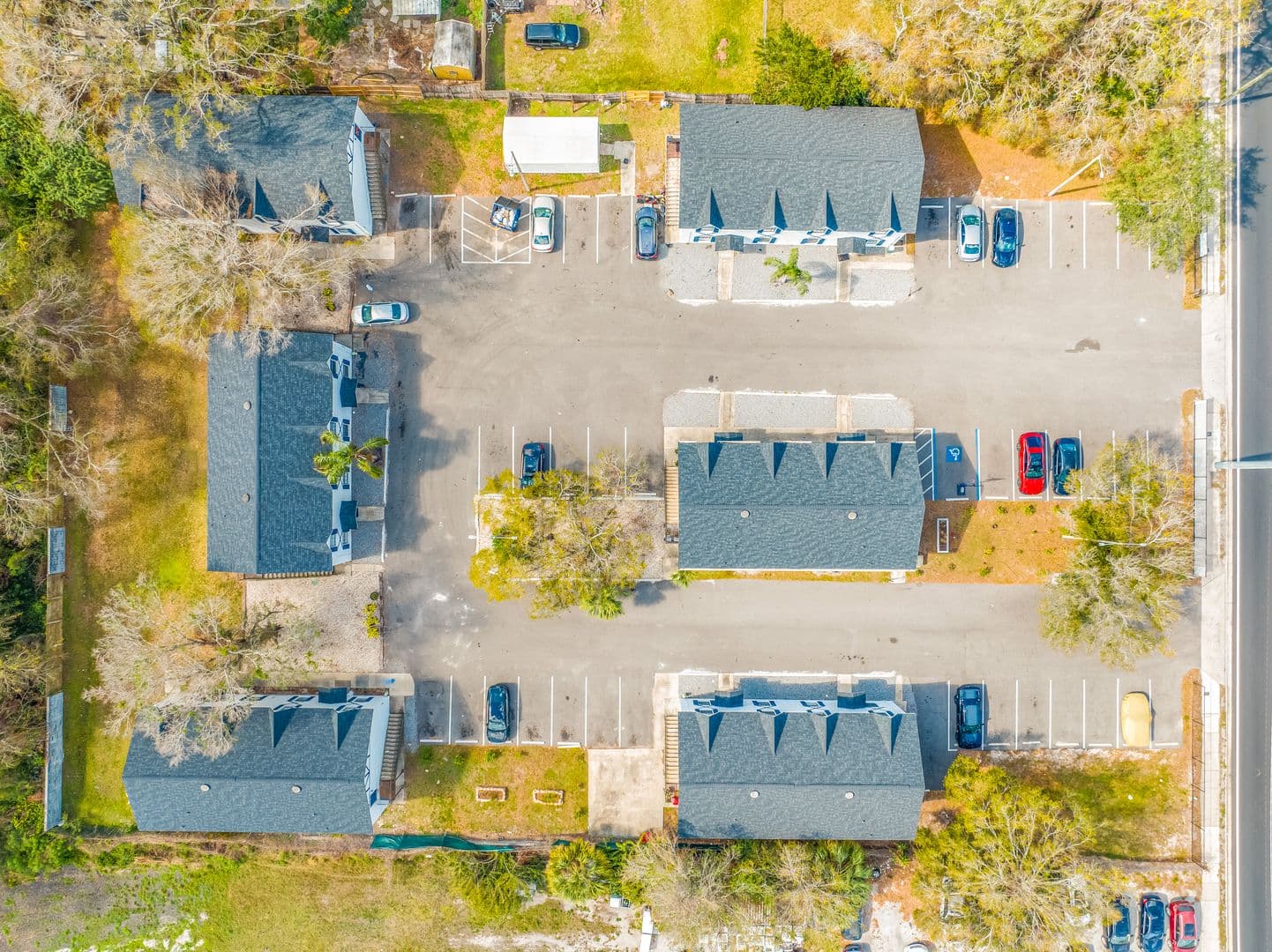 Tampa Apartment: 1308 W Waters Ave