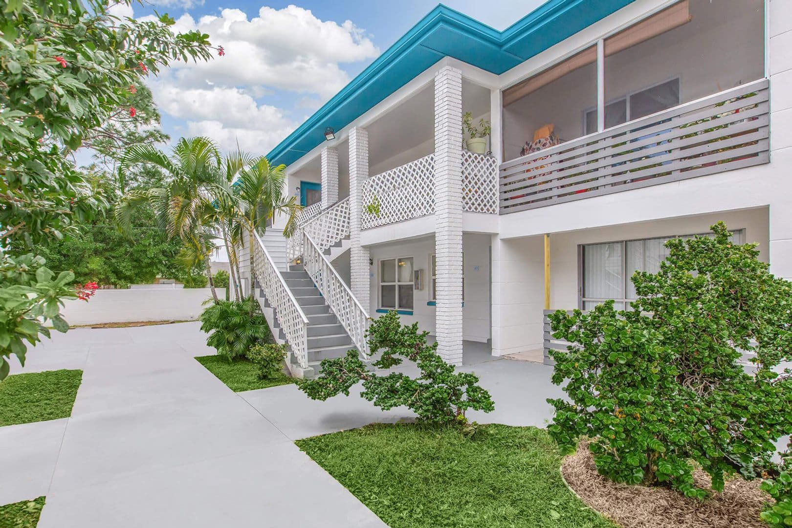 St Petersburg Apartment: 3556 66th Street N