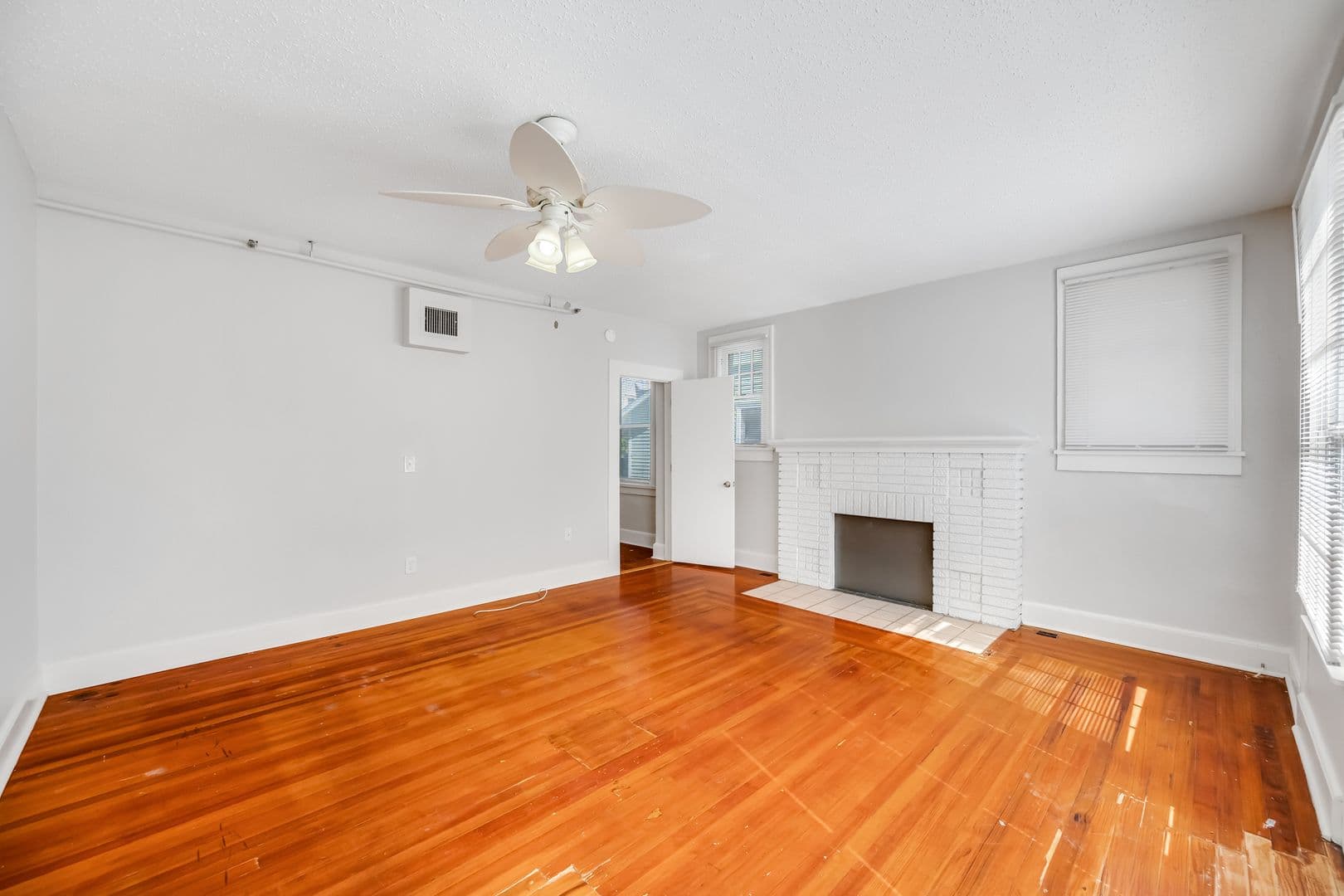 St Petersburg Apartment: 324 Grove Street North