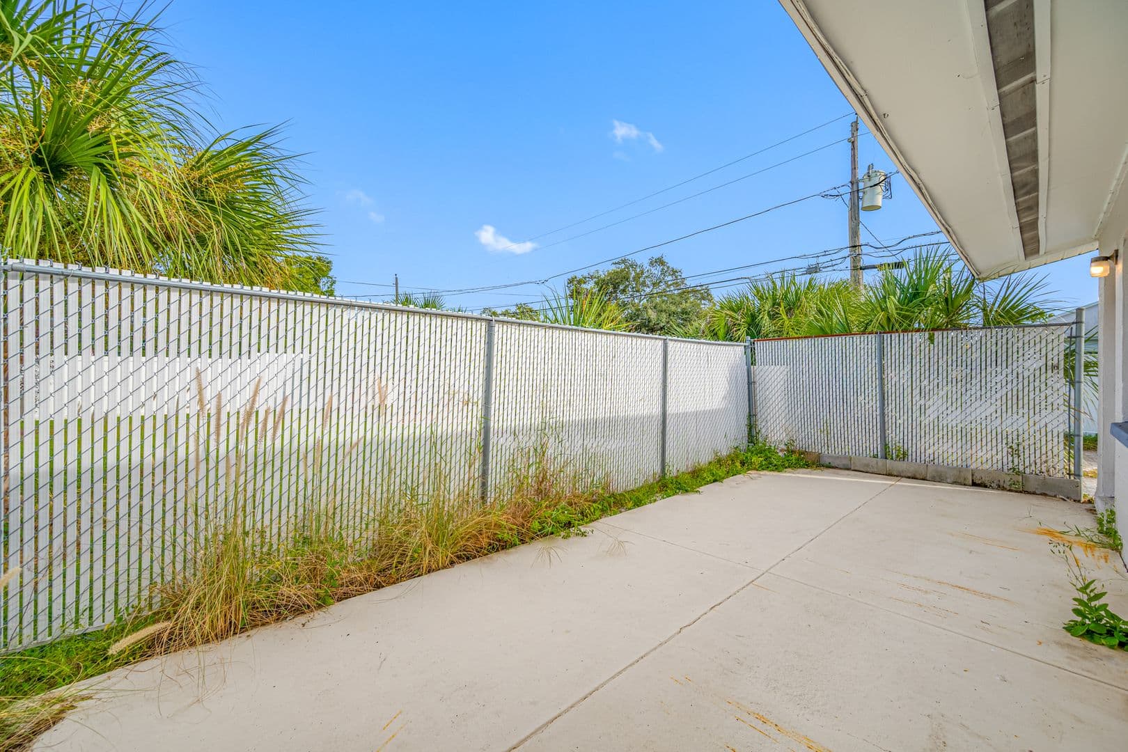 St. Petersburg Apartment: 600 90th Ave N