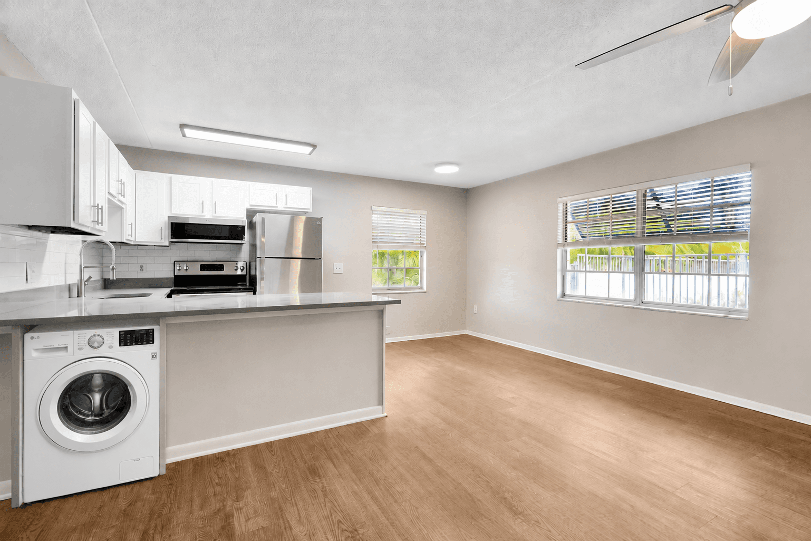 Tampa Apartment: 3602 S MacDill Ave