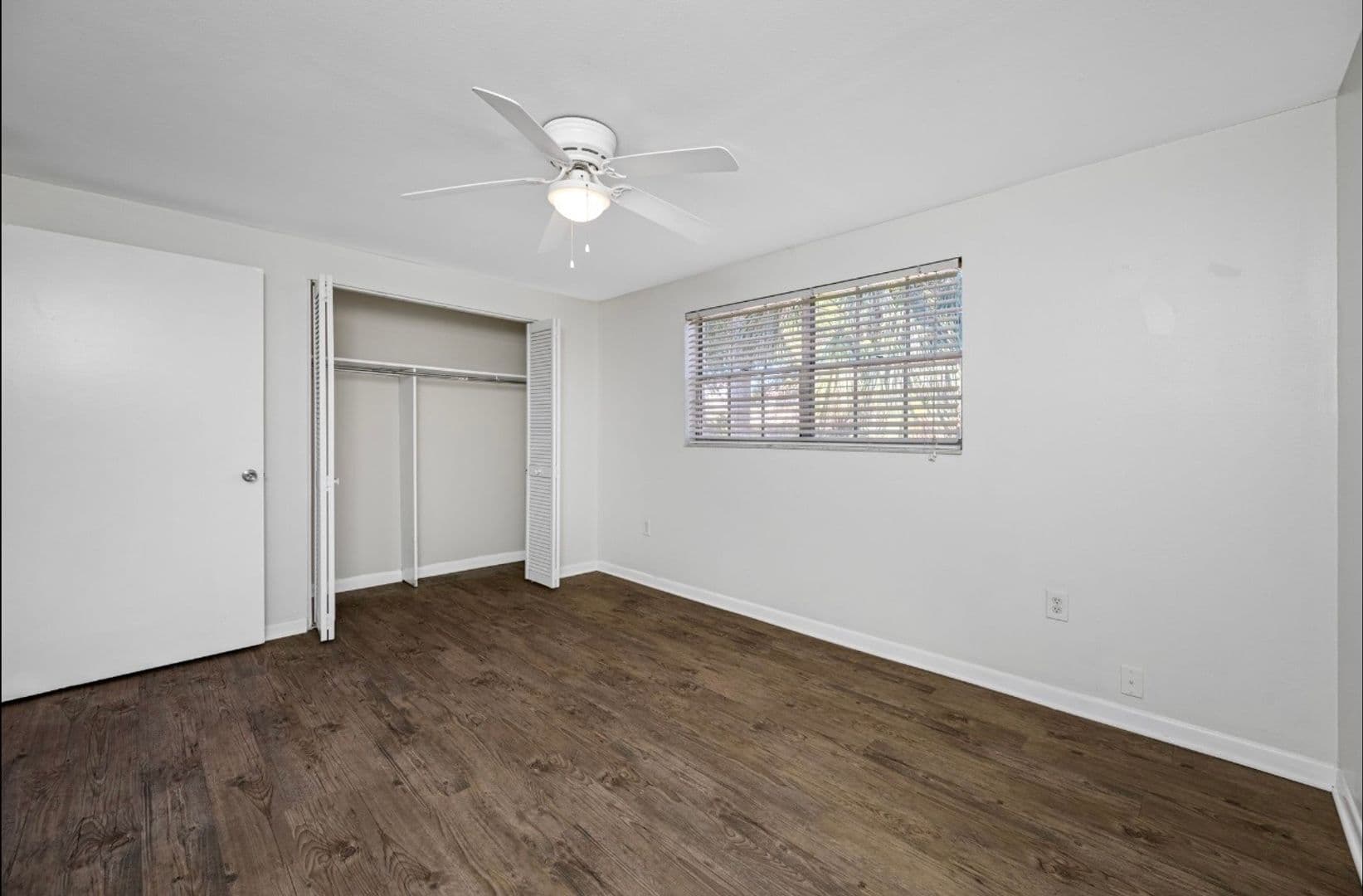 Tampa Apartment: 3211 W De Leon St
