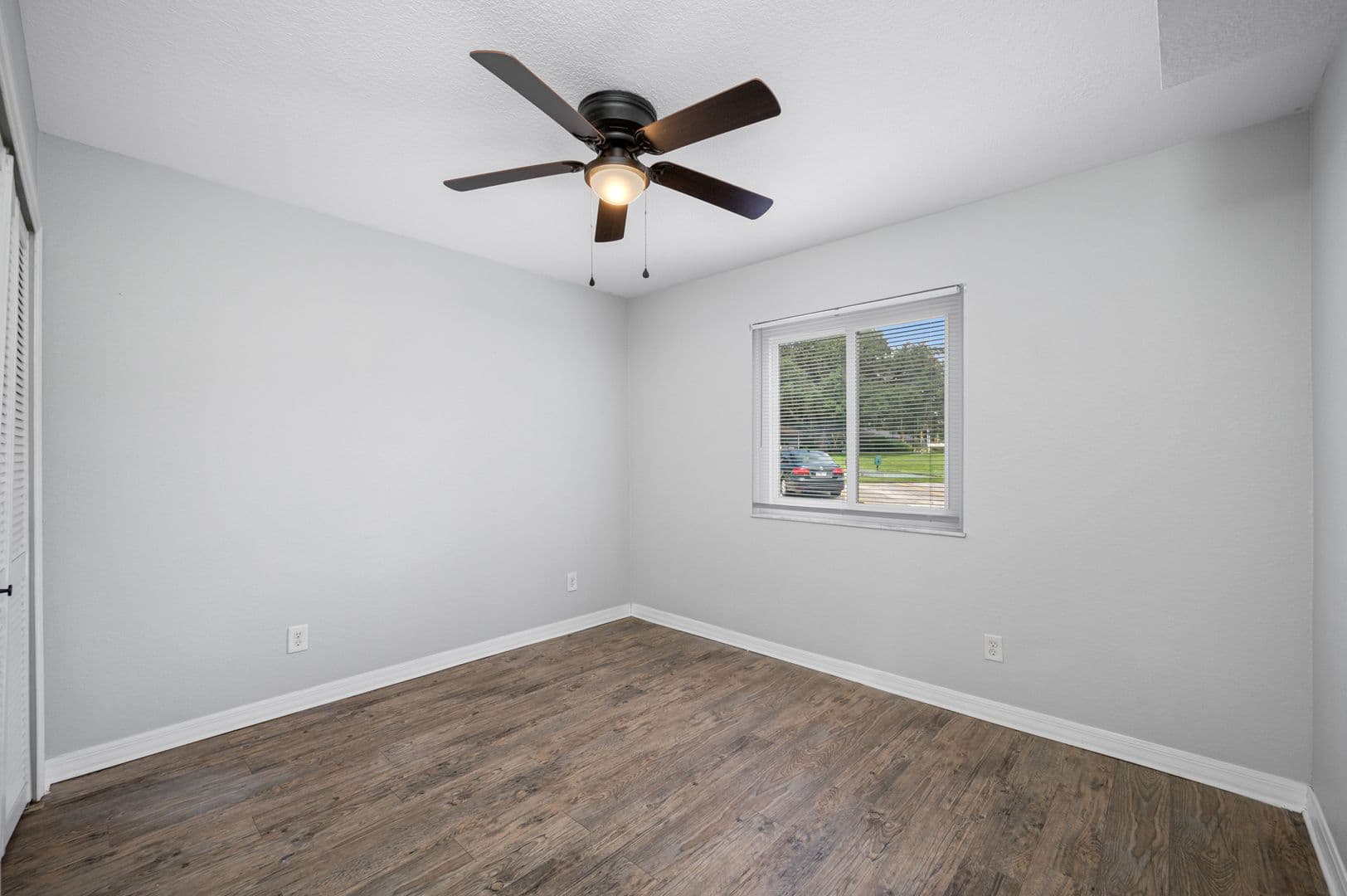 Zephyrhills Apartment: 39132 County Road 54