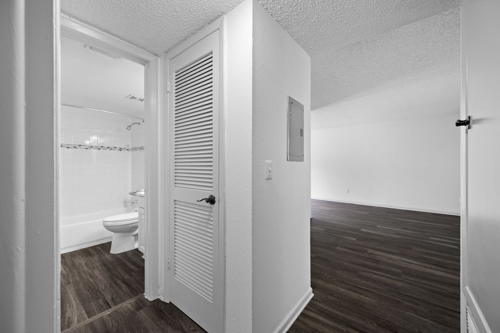 Tampa Apartment: 1405 S. Lorenzo Ave.
