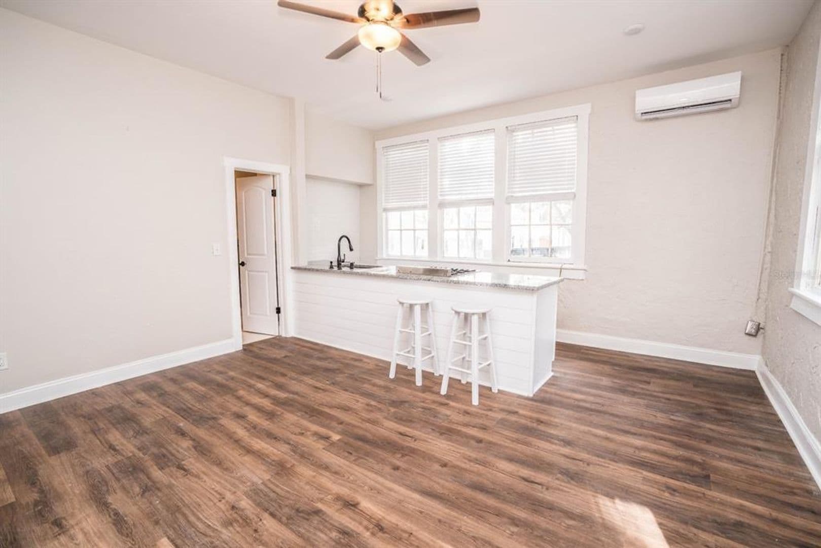 St. Petersburg Apartment: 1700 Park St N