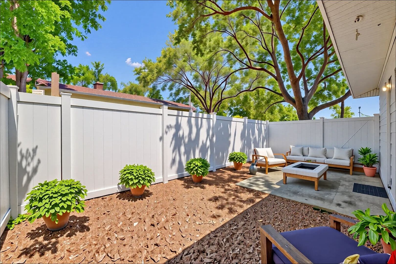 St Petersburg Apartment: 621 88th Ave N
