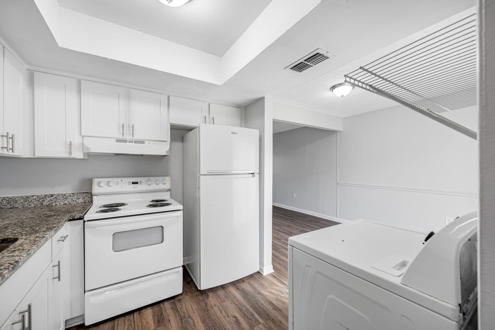 Tampa Apartment: 6501 N Himes Ave