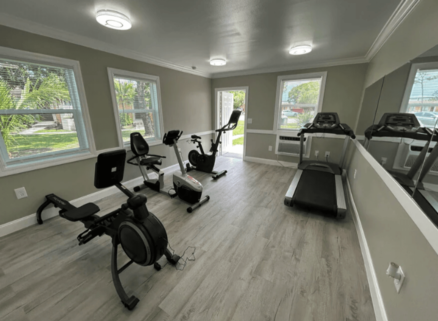 Apollo Beach Apartment: 349 Apollo Beach Blvd