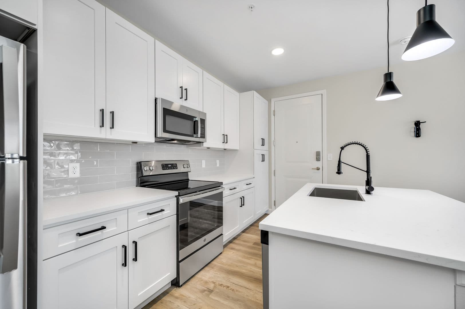 St. Petersburg Apartment: 700 3rd Ave South