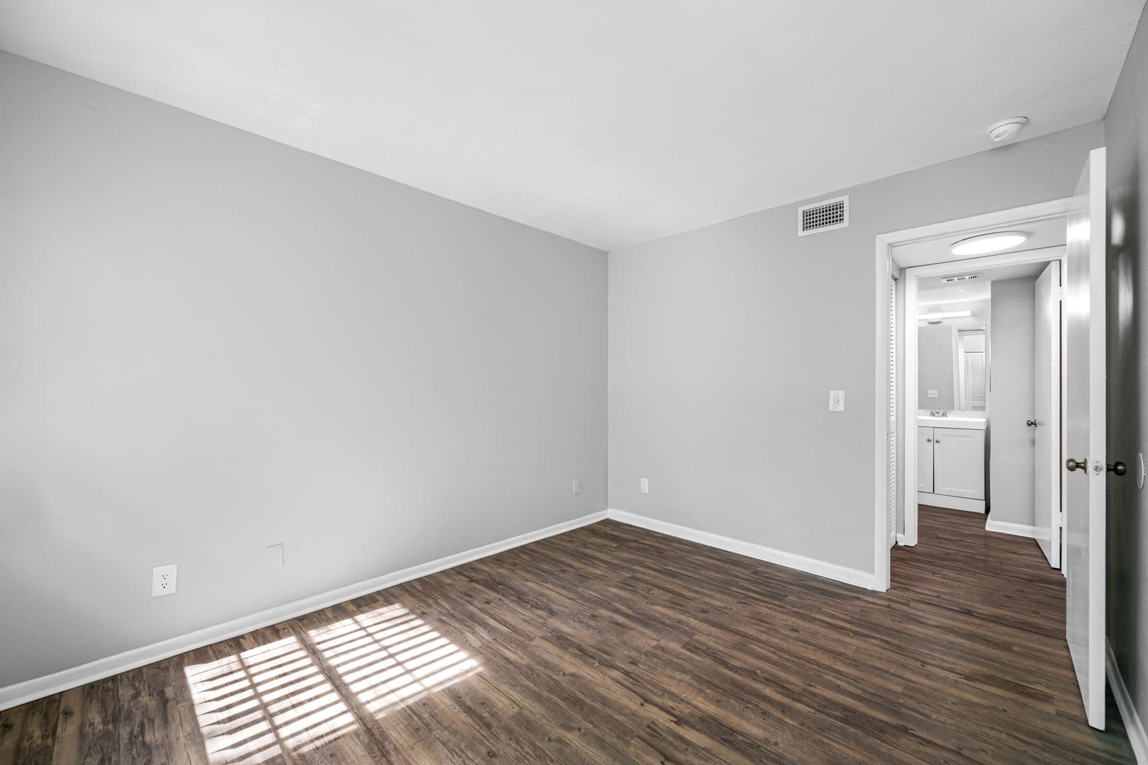 Tampa Apartment: 5902 E 122nd Ave