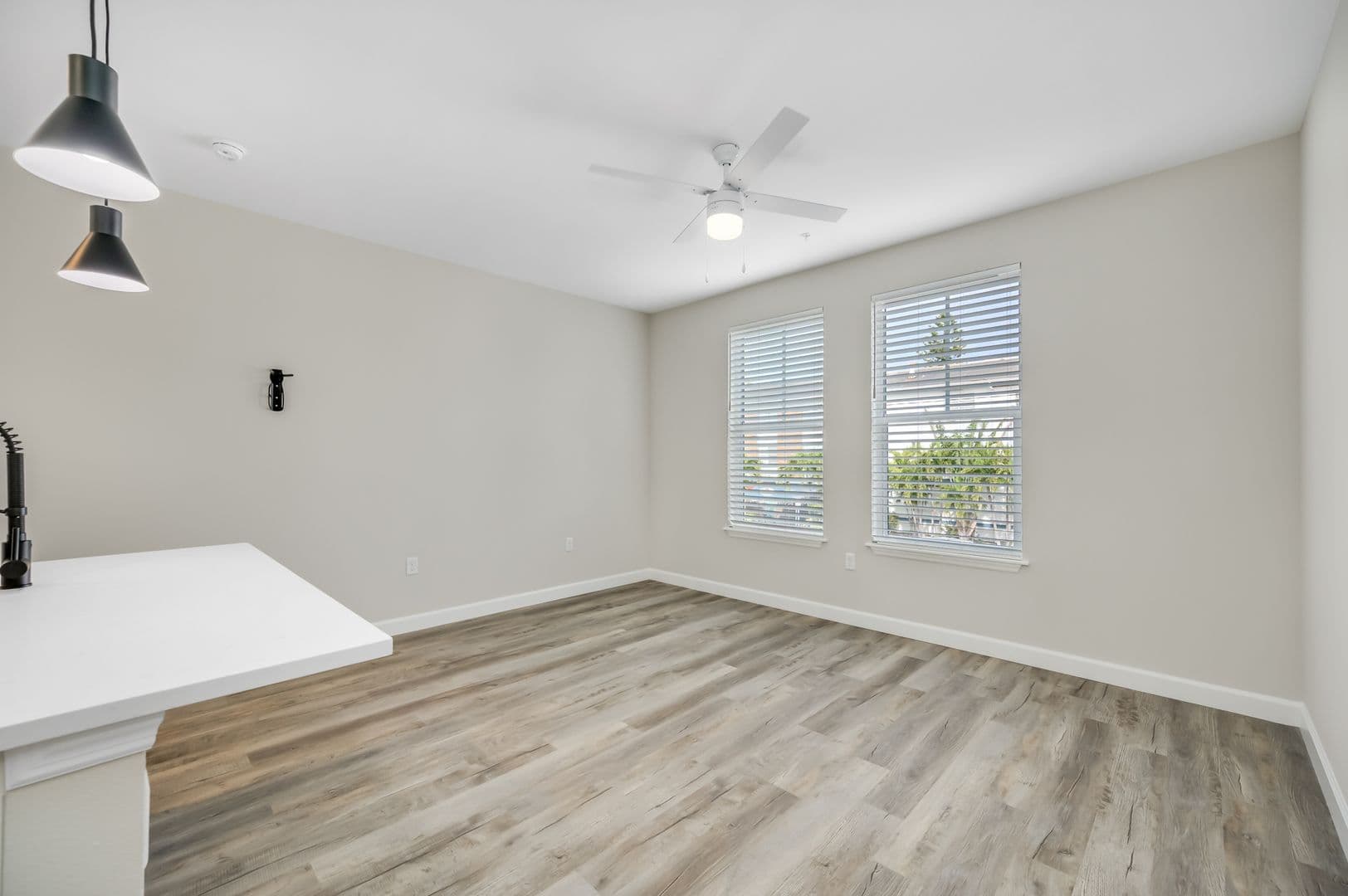 St. Petersburg Apartment: 700 3rd Ave South