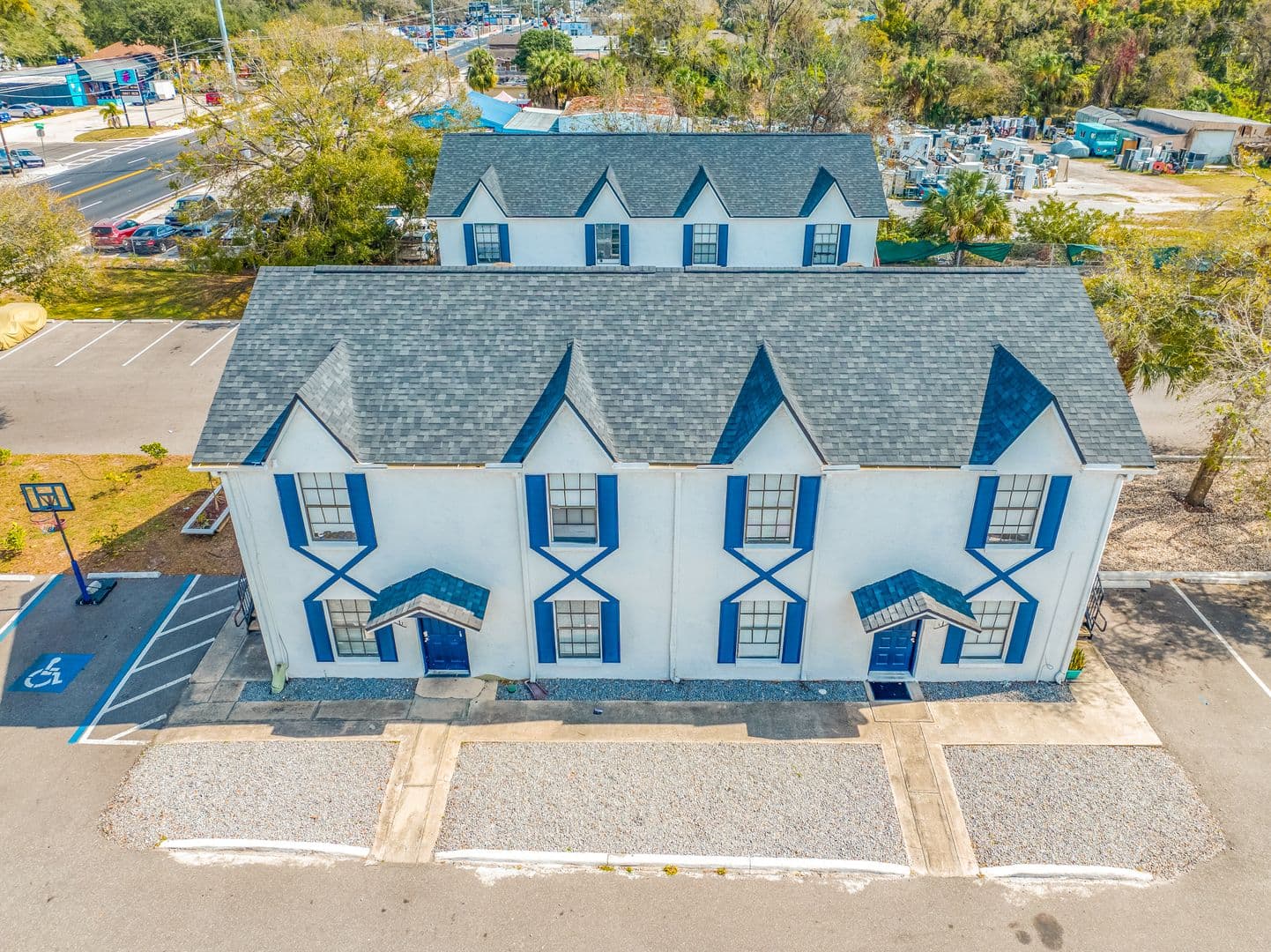 Tampa Apartment: 1308 W Waters Ave
