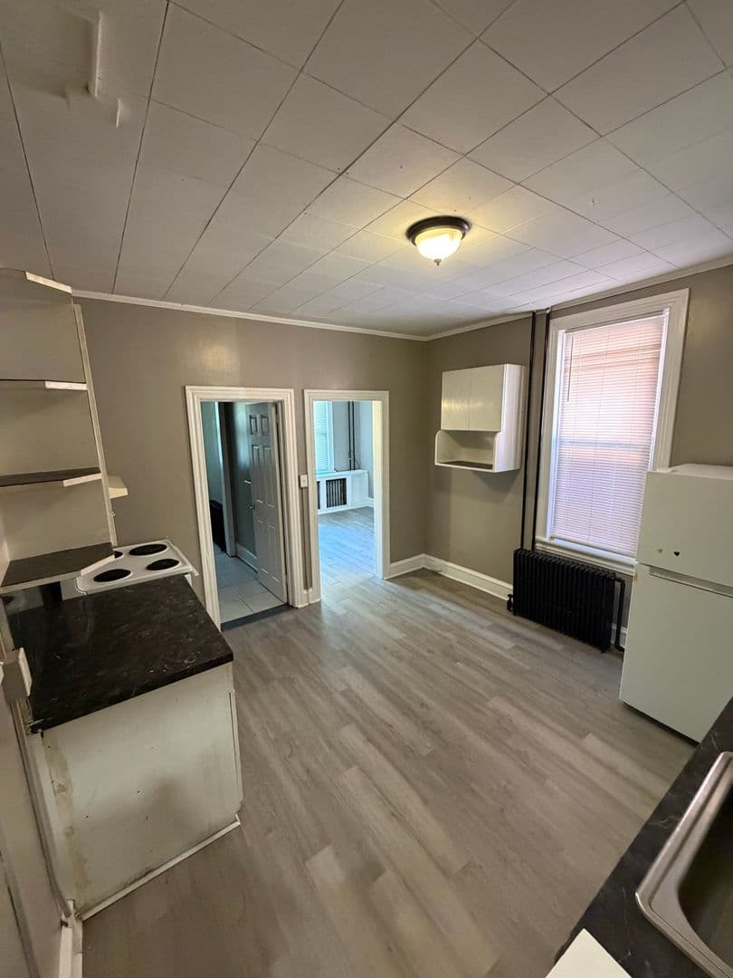 Reading Apartment: 138 N 8th Street