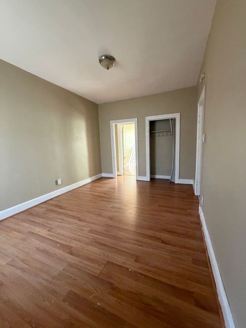 Reading Apartment: 727 Chestnut Street