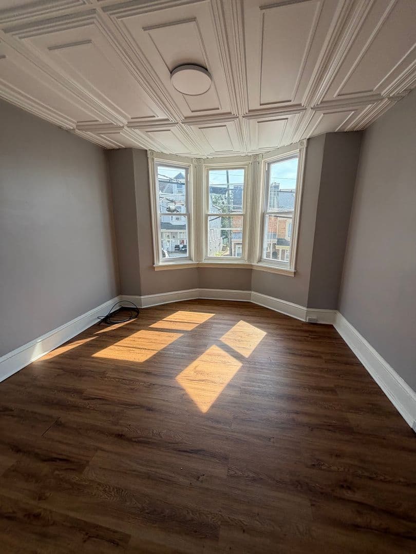 Reading House: 1141 Robeson St